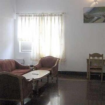 Rahi Tourist Bungalow Hotell Agra  Exteriör bild